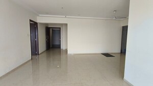 Room in 3.5 BHK Apartment at Piramal Aranya Avyan, Byculla – for Sale