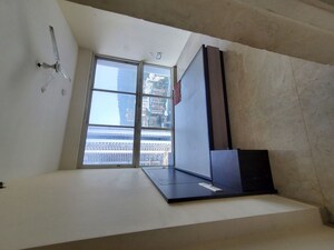 Room in 3 BHK Apartment at Tata Serein, Pokhran Road No Two – for Rent