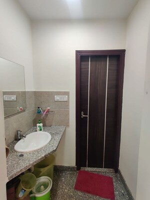 Bathroom in 1 BHK Builder Floor at Hsr Layout Sector 2 – for Rent