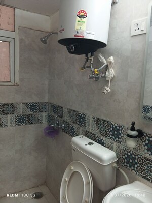Team Area in 2 BHK Apartment at Signature Global Prime, Sector 63a – for Sale