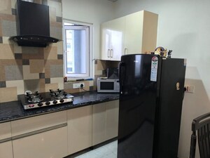 Kitchen in 2 BHK Builder Floor at Dhaulas – for Rent