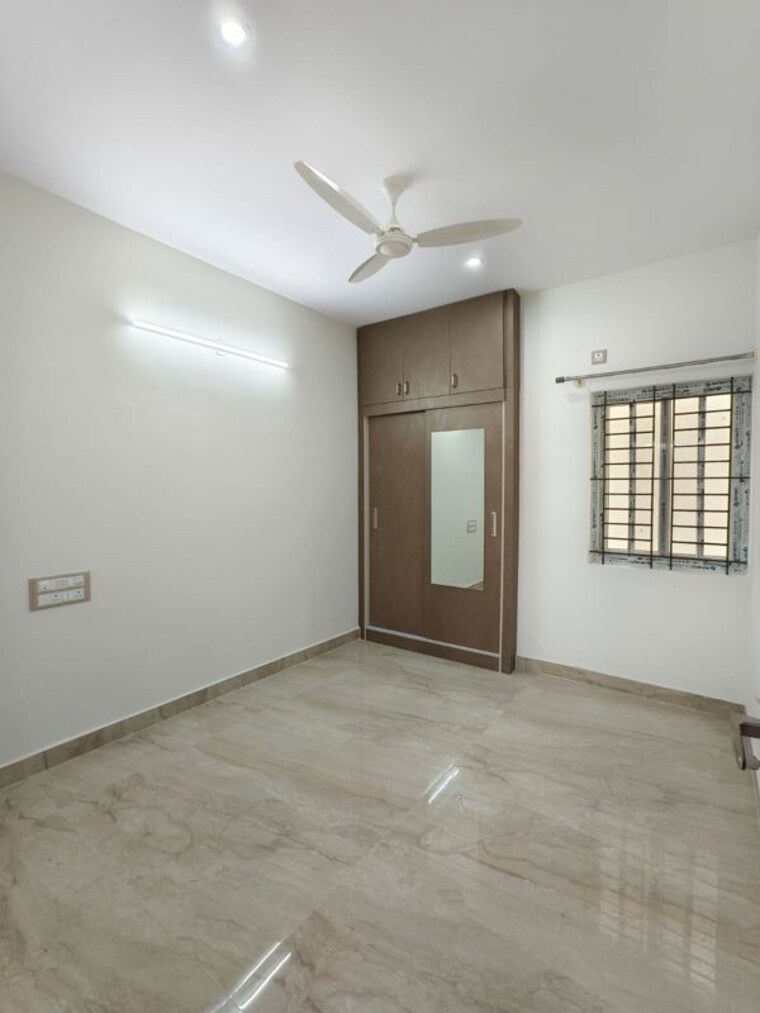 Room, hsr layout sector 2 2 Bedroom 1200 Sq.Ft. Builder Floor In Hsr Layout Sector 2 Bangalore 10561834