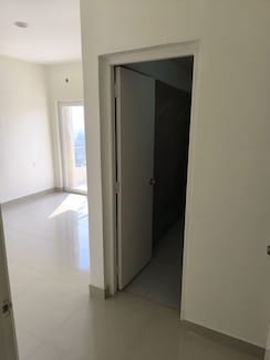 3 BHK Apartment For Rent in Pardos Okas Residency