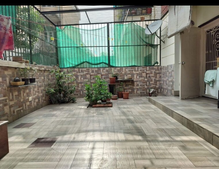 Exterior View, ss-mayfield-gardens 3 Bedroom 295 Sq.Yd. Builder Floor In Sector 51 Gurgaon 10561840