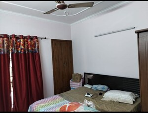 Bedroom in 3 BHK Builder Floor at SS Mayfield Gardens, Sector 51 – for Sale
