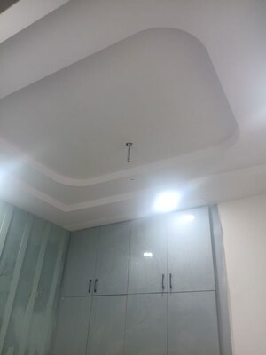 Room in 4 BHK Independent House at West Rohtash Nagar – for Sale