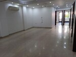 4 BHK + Prayer Room,Study Room 250 Sq.Yd. Builder Floor in Vasant Vihar