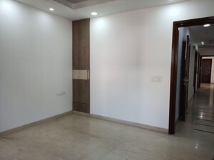 Room in 4 BHK Builder Floor at Vasant Vihar – for Sale