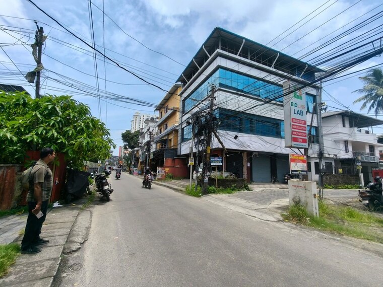 Exterior View, kathrikadavu Commercial Shop 800 Sq.Ft. In Kathrikadavu Kochi 10561890