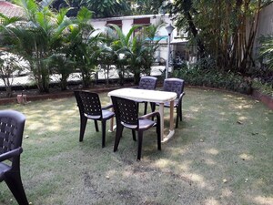Parking in 6 BHK Villa at Shivajinagar – for Sale