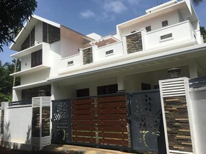 4 BHK Independent House For Sale in Aroor