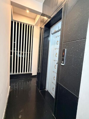Lift in 3 BHK Apartment at Cleartitle Green Valley, Begur Road – for Rent