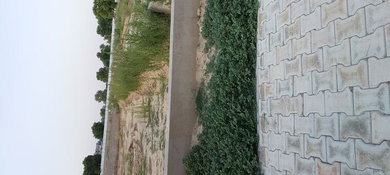 undefined, gwalior road  111 Sq.Yd. Plot In Gwalior Road Agra 10561897