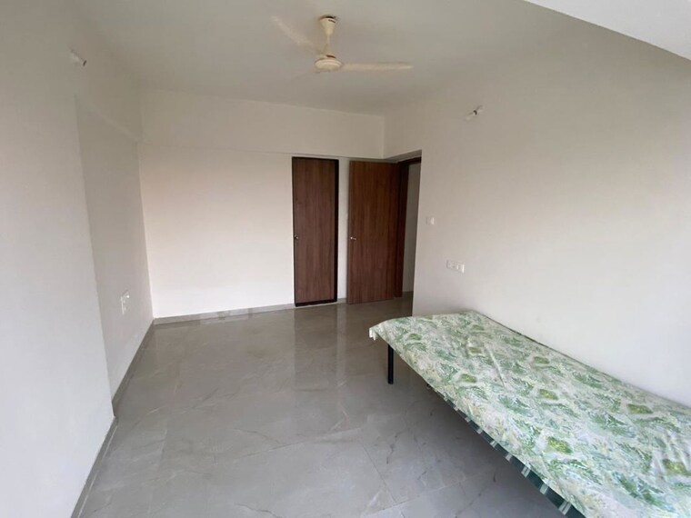 Room, paranjape-trident-twin-towers 3 Bedroom 1200 Sq.Ft. Apartment In Wakad Pune 10561912
