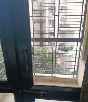 Staircase in 2 BHK Apartment at Eldeco Heritage, Hazratganj – for Rent