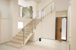 Staircase in 4 BHK Villa at Skandaavani Spirit Of One, Varthur – for Rent