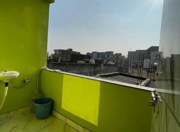 1 BHK 450 Sq.Ft. Apartment in SS Sainik Farms