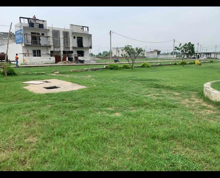 Garden, baghpat road  136 Sq.Yd. Plot In Baghpat Road Meerut 10561976