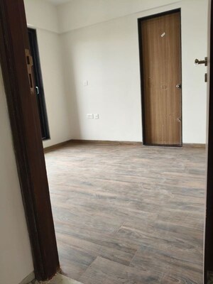 Room in 2 BHK Apartment at The Baya Midtown, Dadar West – for Rent