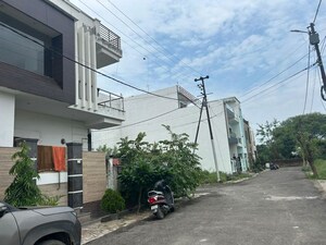  Plot – Exterior View View at Baghpat Road - for Sale