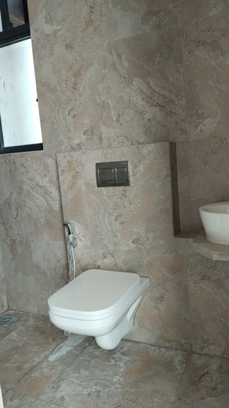 Bathroom, ramkunj-chs-dadar 3 Bedroom 1150 Sq.Ft. Apartment In Dadar West Mumbai 10562038