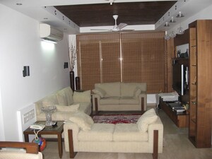 Living Room in 3 BHK Apartment at Raheja Regency Sion, Sion – for Rent