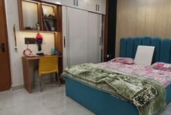 3 BHK + Servant Room Builder Floor For Sale in BPTP Parkland