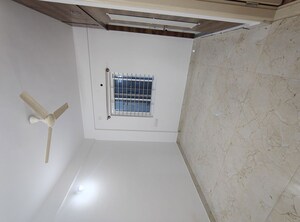 Building Lobby in 1 BHK Builder Floor at Hsr Layout – for Rent