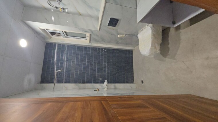 Bathroom, sector 42 3 Bedroom 1300 Sq.Ft. Builder Floor In Sector 42 Faridabad 10561332