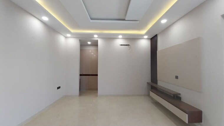 Room, green fields colony 3 Bedroom 1800 Sq.Ft. Builder Floor In Green Fields Colony Faridabad 10562145