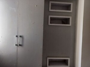 Furnished Amenities in 3 BHK Builder Floor at Rajouri Garden – for Sale