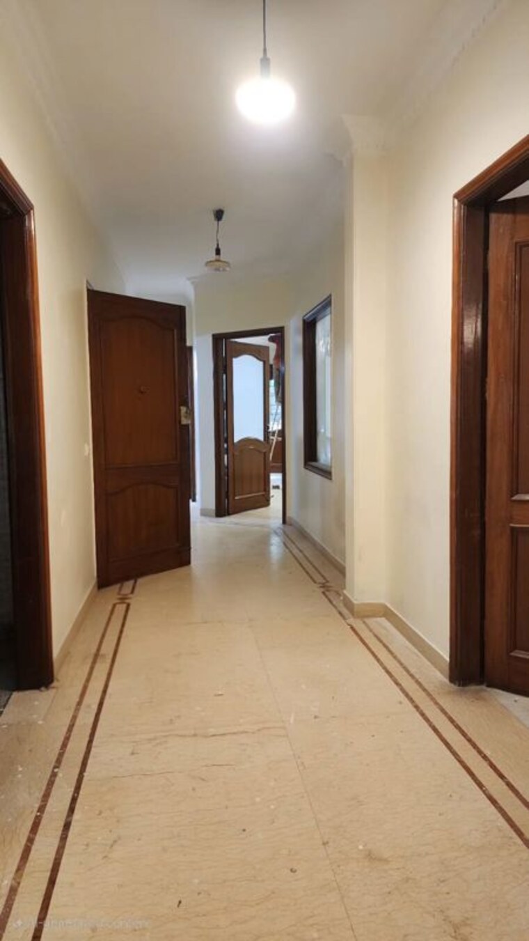 Room, vasant vihar 4 Bedroom 2600 Sq.Ft. Builder Floor In Vasant Vihar Delhi 10562157