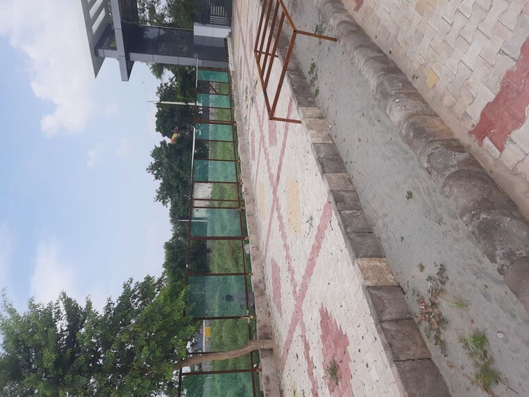 undefined, mathura cantonment  100 Sq.Yd. Plot In Mathura Cantonment Mathura 10562183
