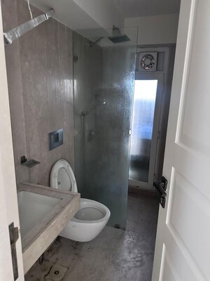 Bathroom in 3 BHK Apartment at Prestige Jasdan Classic, Mahalaxmi – for Rent