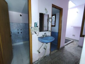 Bathroom in 2 BHK Apartment at Sector 6 Wave City – for Rent