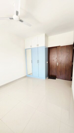 Room in 4 BHK Apartment at Adarsh Greens, Kogilu – for Rent