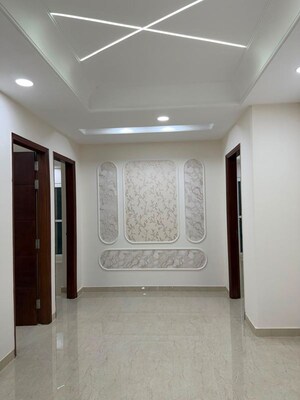 Building Lobby in 4 BHK Builder Floor at Emaar MGF Emerald Hills, Sector 65 – for Sale