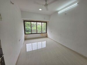 Room in 1 BHK Apartment at Tulshidham Complex, Thane West – for Rent