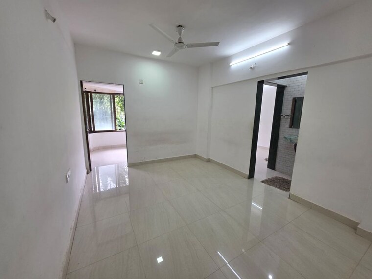 Room, tulshidham-complex 1 Bedroom 550 Sq.Ft. Apartment In Thane West Thane 10562427