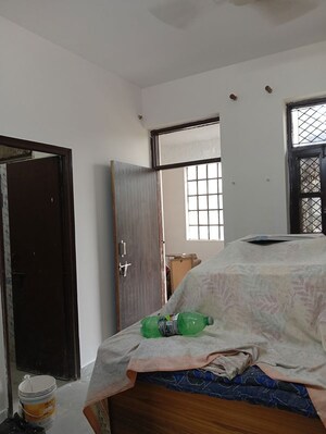 1 BHK Independent House For Rent in Sector 21