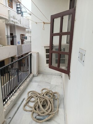 Balcony in 1 BHK Independent House at Sector 21 – for Rent