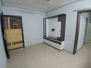 Room in 2 BHK Apartment at SG Lanke Vishwajeet Residency, Kharadi – for Rent
