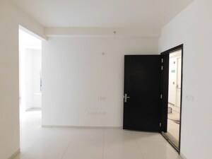 Room in 2 BHK Apartment at Rajapushpa Imperia, Tellapur – for Sale