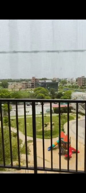 Swimming Pool in 2 BHK Apartment at Signature Global Orchard Avenue, Sector 93 – for Sale