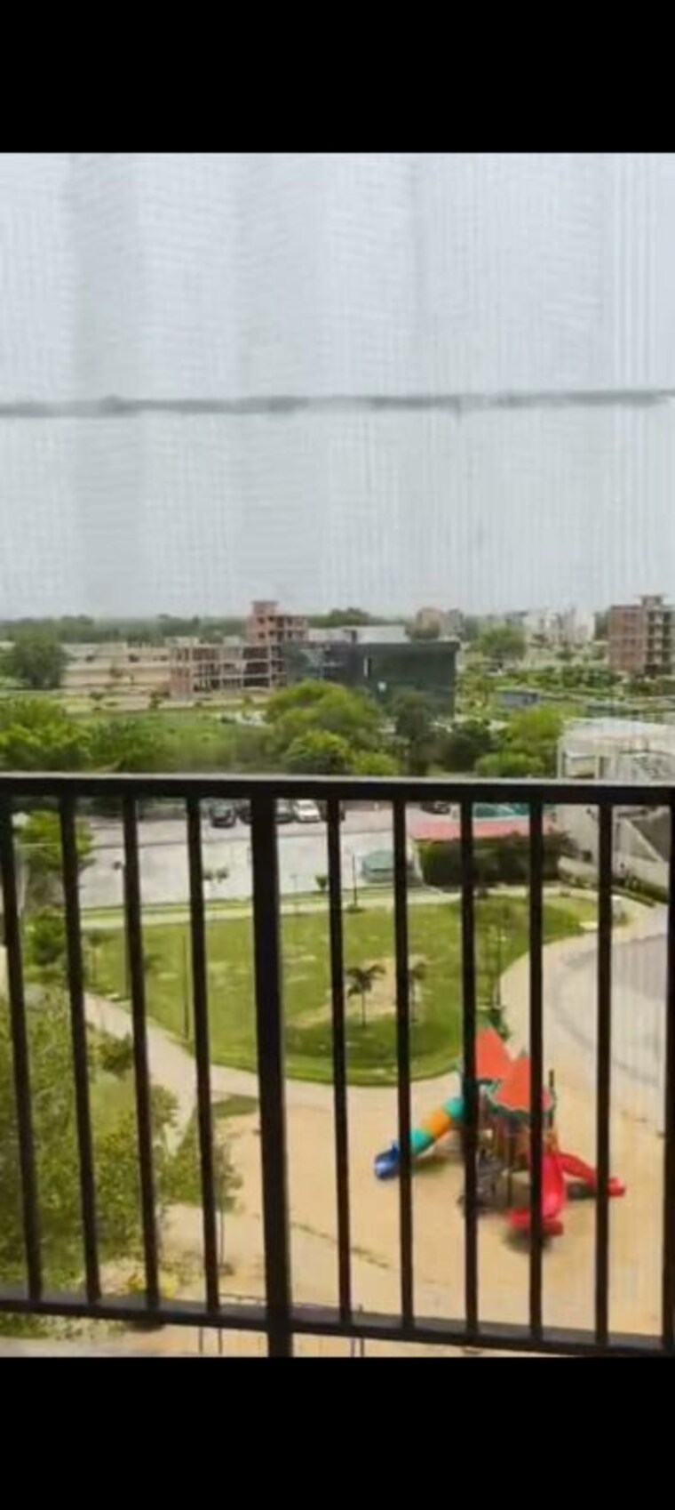 Swimming Pool, signature-global-orchard-avenue 2 Bedroom 580 Sq.Ft. Apartment In Sector 93 Gurgaon 10562654