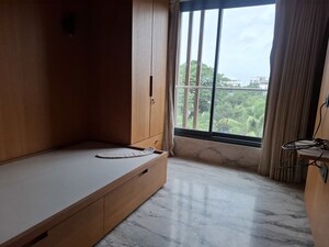 Room in 4 BHK Apartment at Varun Kamal Prospera, Mukund Nagar – for Sale