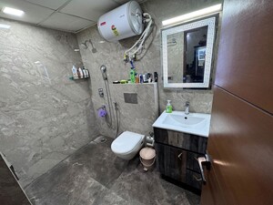 Attached Bathroom in 2.5 BHK Apartment at Amrapali Silicon City, Sector 76 – for Sale