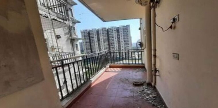 Balcony, sunshine-helios 3 Bedroom 2205 Sq.Ft. Apartment In Sector 78 Noida 10562618