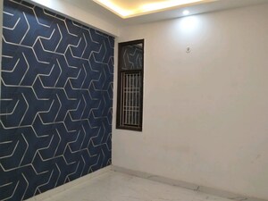 Room in 2 BHK Builder Floor at BCC Bharat City Phase II, Indraprastha Yojna – for Sale