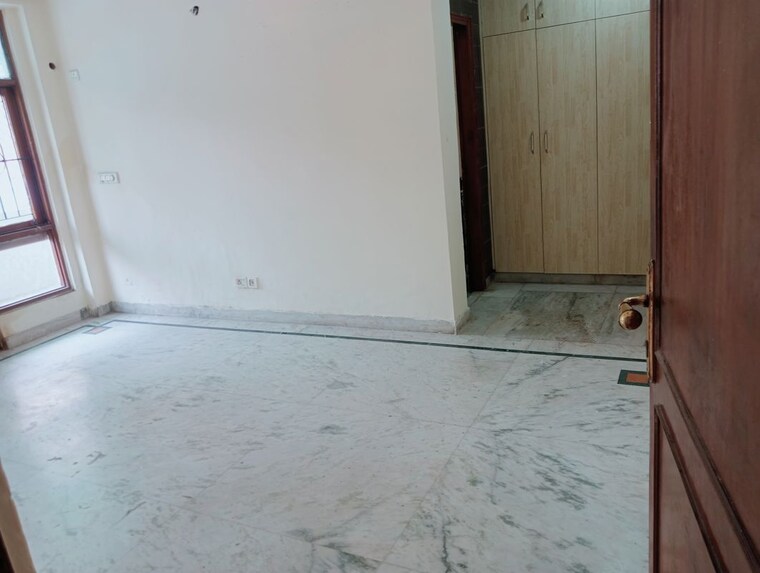 Room, uppal-southend 3 Bedroom 1750 Sq.Ft. Apartment In Sector 49 Gurgaon 10562774